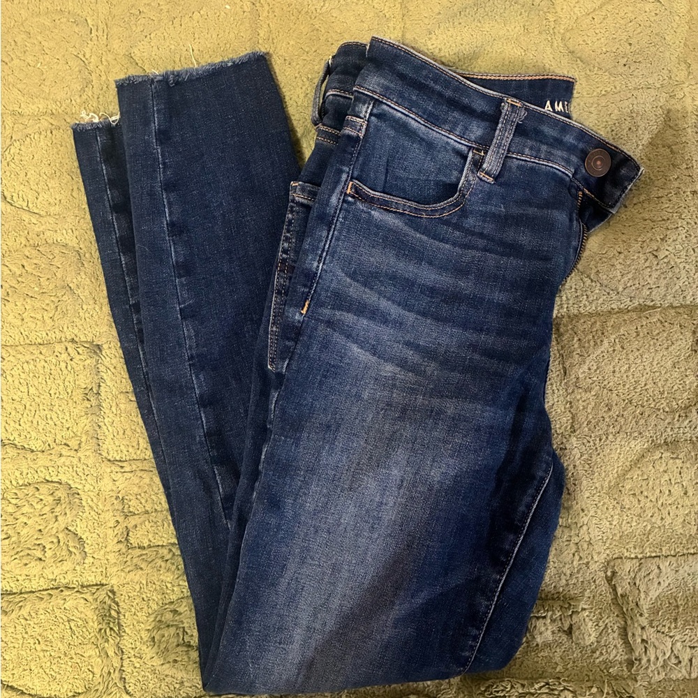 American Eagle Outfitters Dark Blue Ankle Jeans